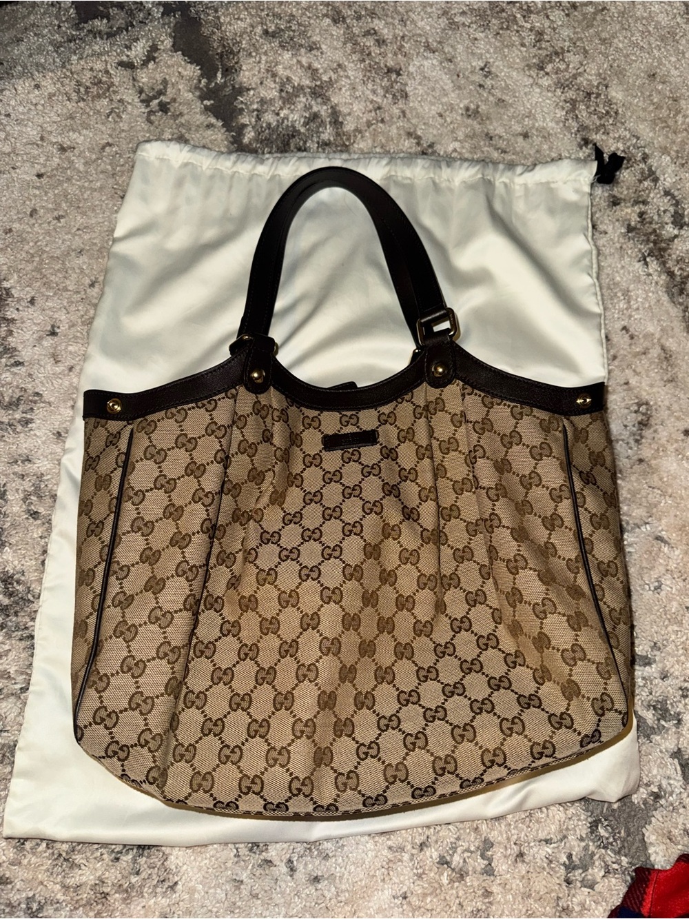 Gucci Canvas Sukey Medium- New Without tags. - Picture 11 of 16